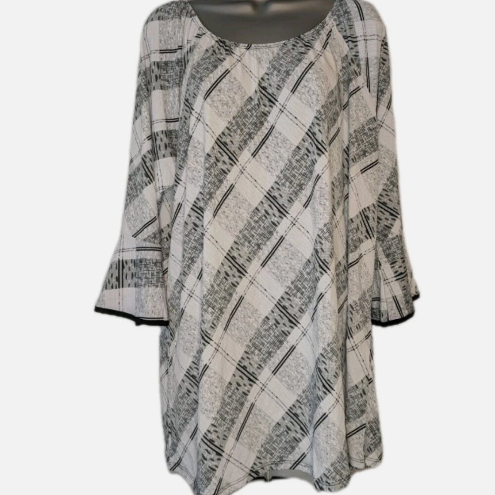Adele & May Black And White Blouse